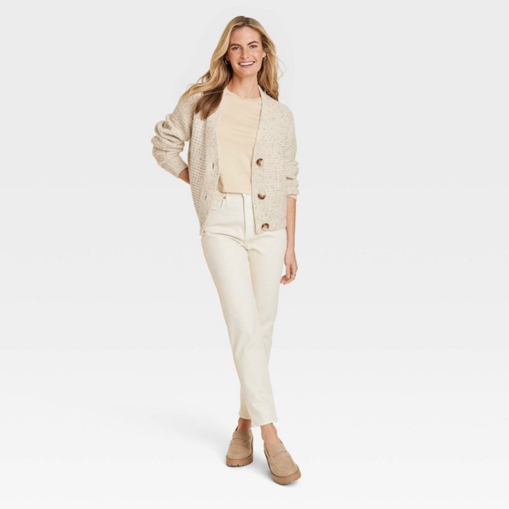 Universal Thread white jeans - Picture 3 of 10
